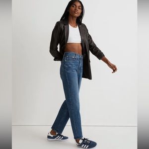 The Perfect Vintage Straight Jean in Mayfield Wash